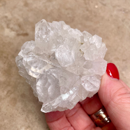 Clear Quartz Crystal cluster 6CM