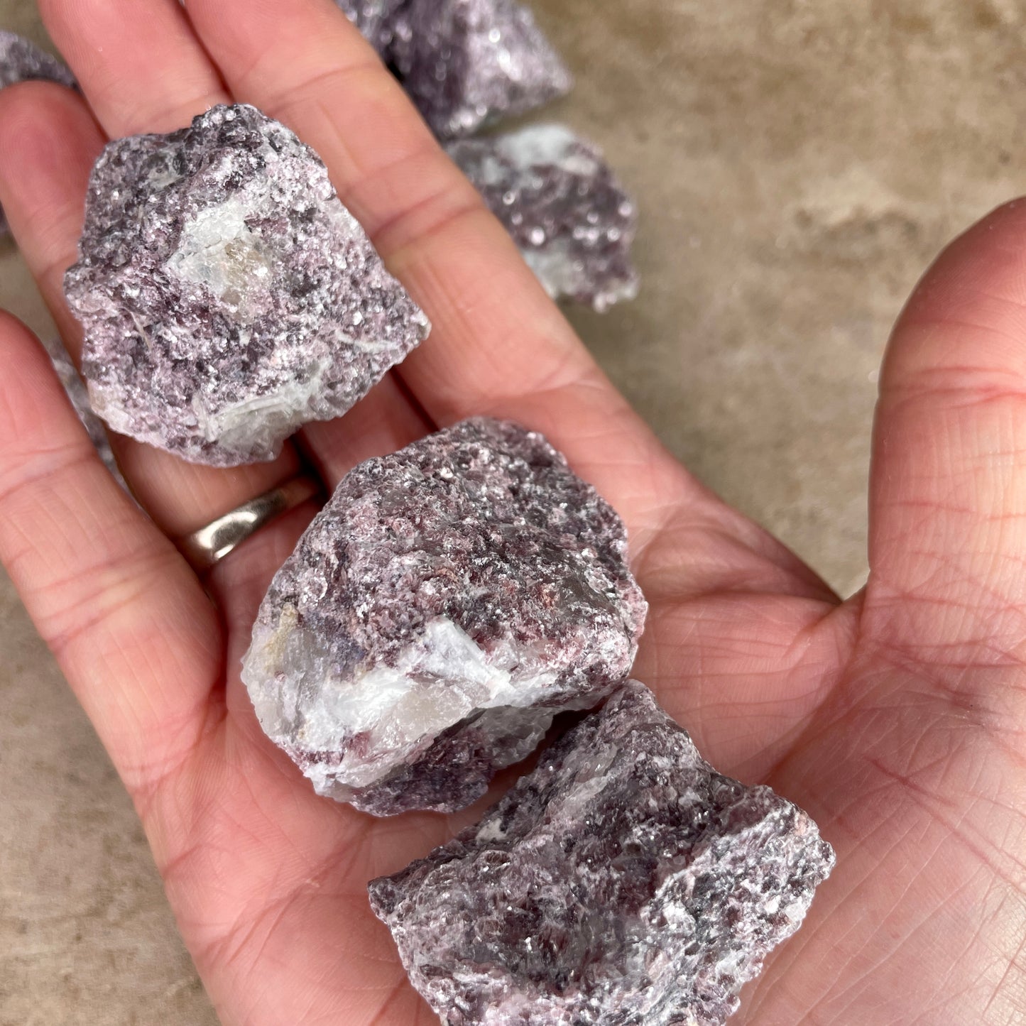 Lepidolite raw