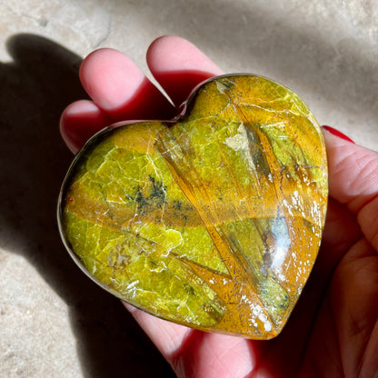 Green Kiwi Opal Heart 7.5CM