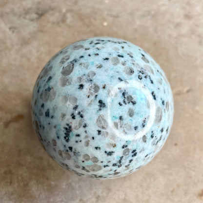 Kiwi Jasper sphere 6CM