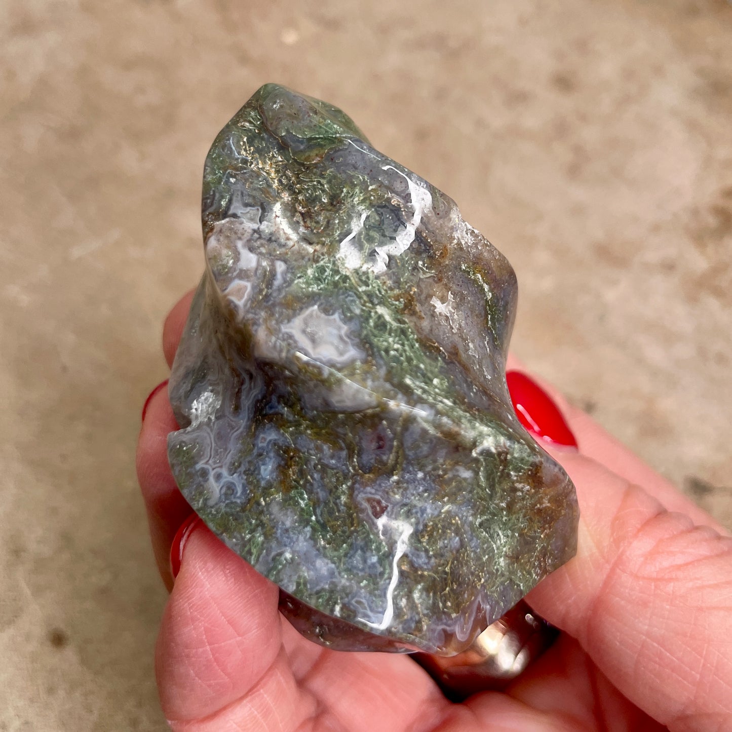 Moss Agate quartz flame 6CM