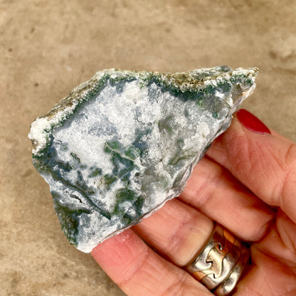 Moss Agate Raw MA1