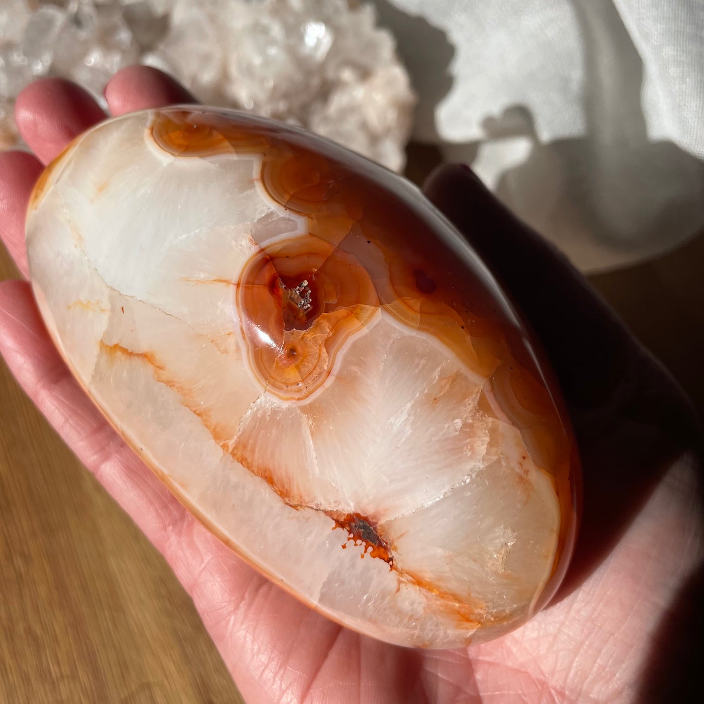 Carnelian Palm stone 11CM | XL