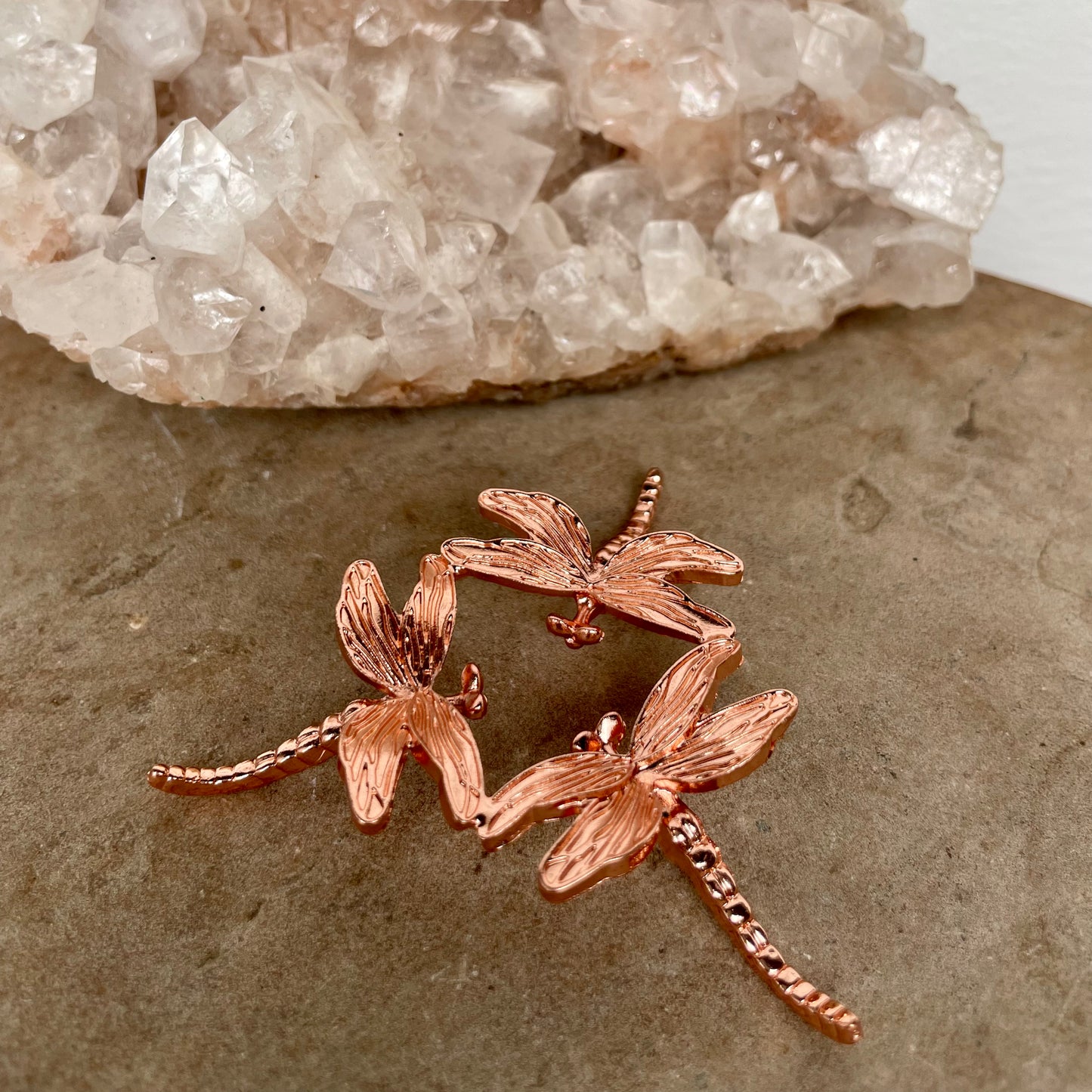 Dragonfly sphere stand - 3 colours available