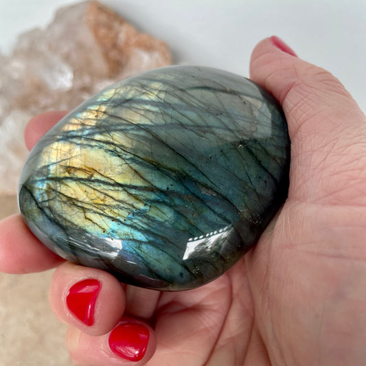 Labradorite Palm stone XL