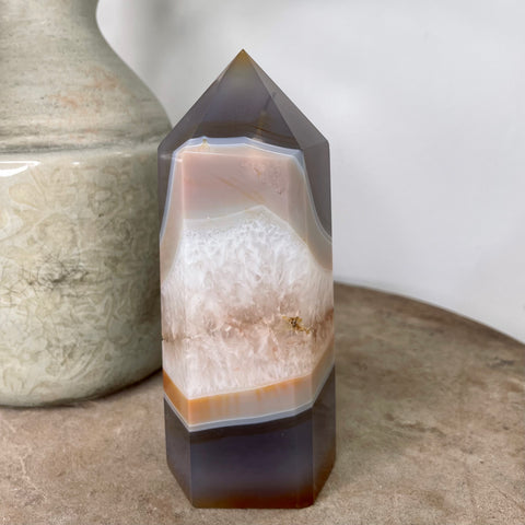 Agate Tower 12.5cm