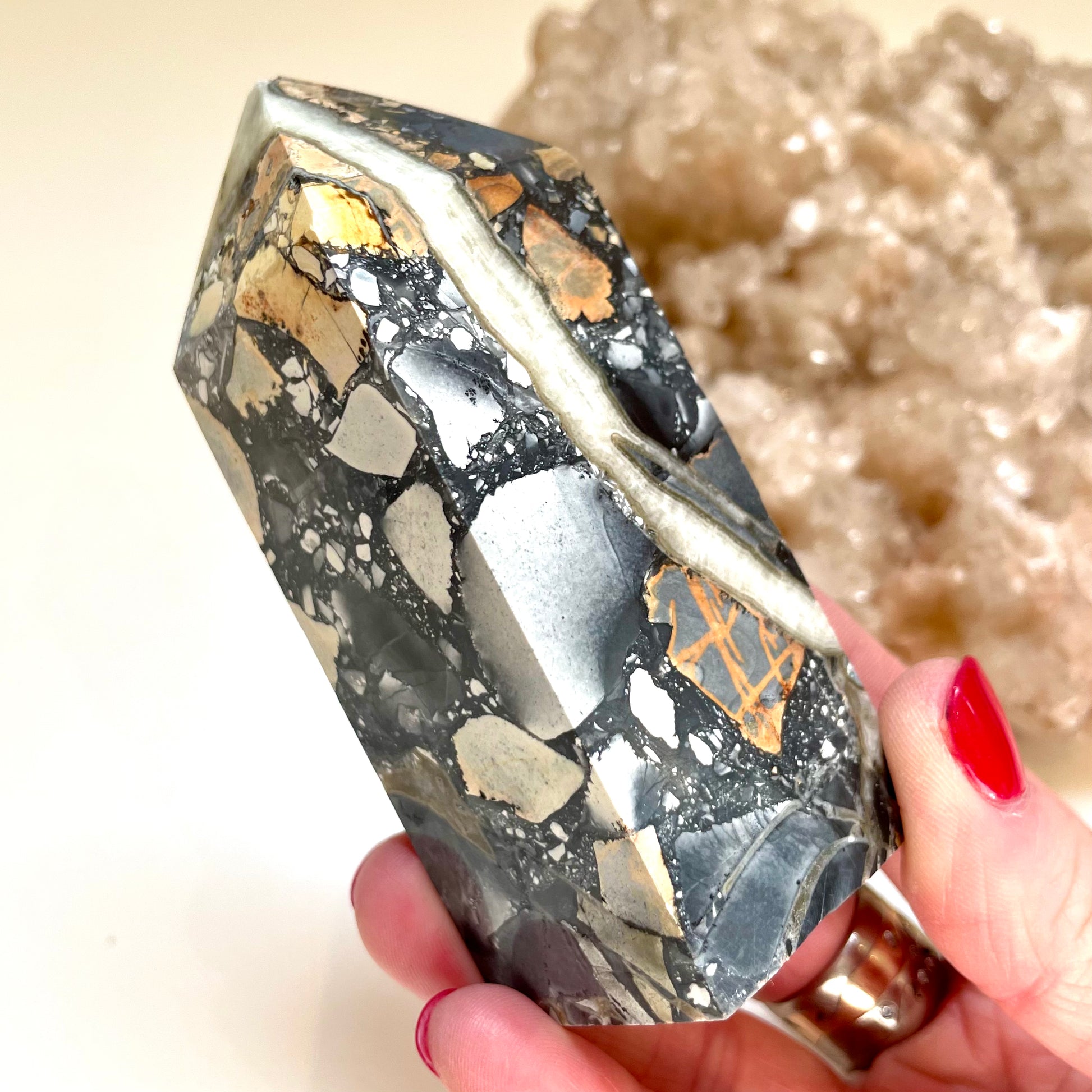 Malingano Jasper Tower 9.5CM