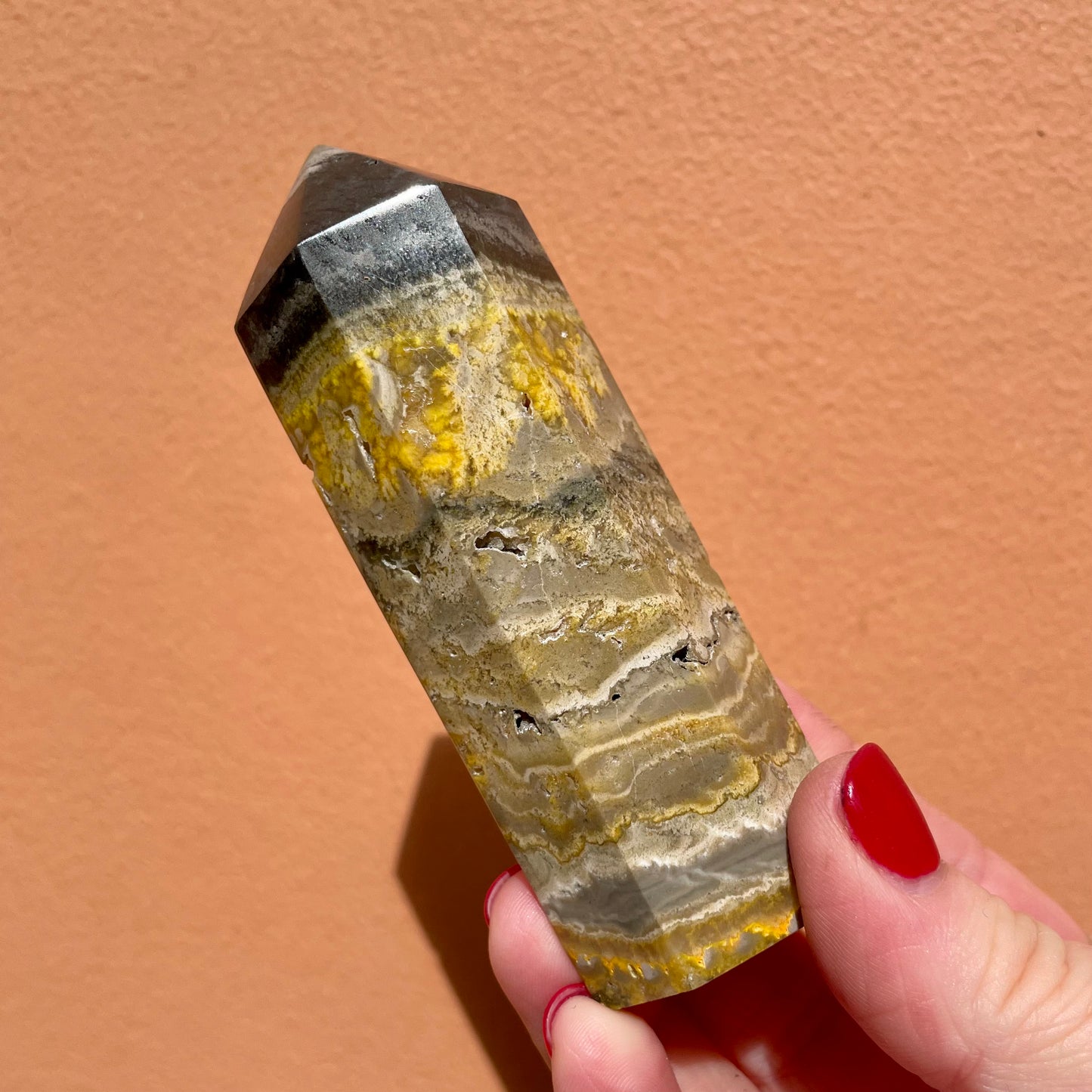 Bumble Bee Jasper Tower 9CM