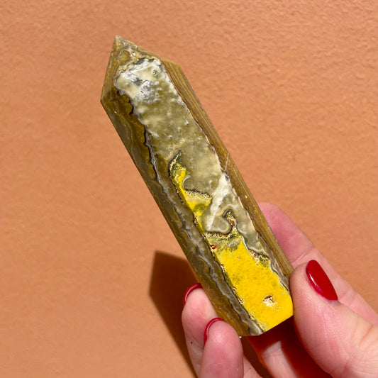 Bumble Bee Jasper Tower 9.5CM