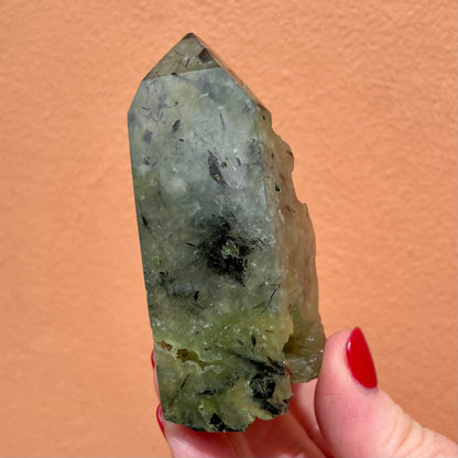 Prehnite tower 7.5cm