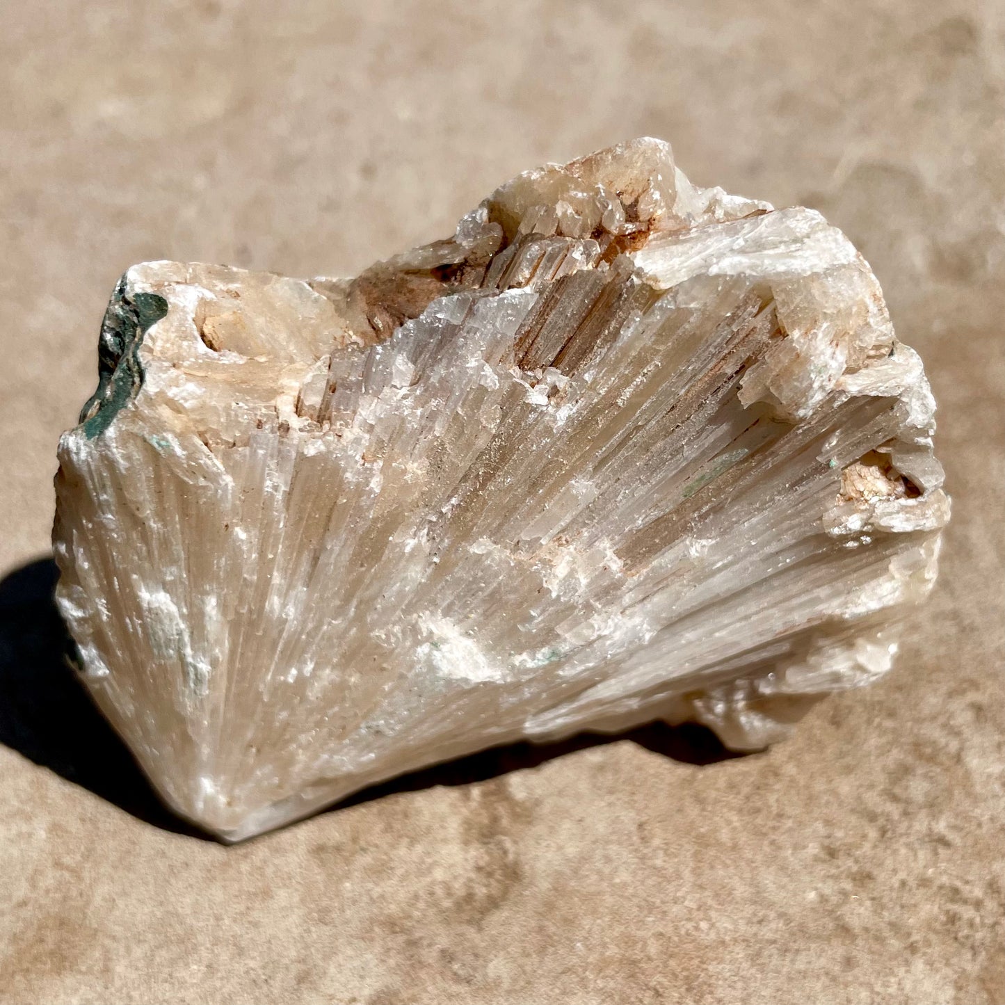 Scolecite specimen