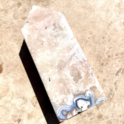 Pink Amethyst Tower with blue Agate 11.5cm