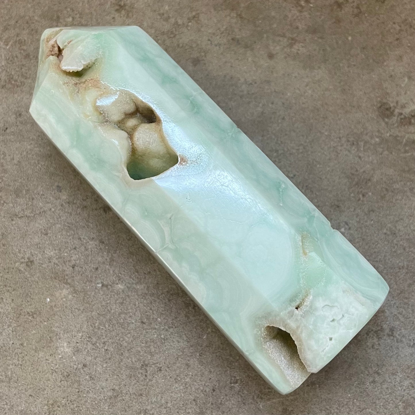 Caribbean Calcite Tower 10cm