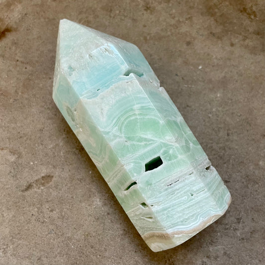 Caribbean Calcite Tower 9cm