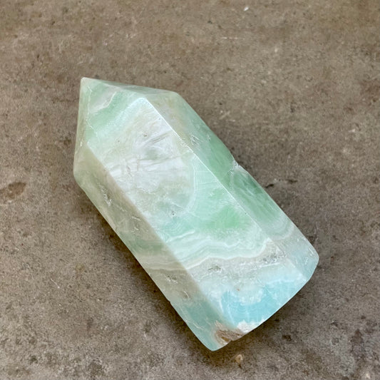 Caribbean Calcite Tower 7cm