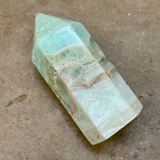 Caribbean Calcite Tower 7cm