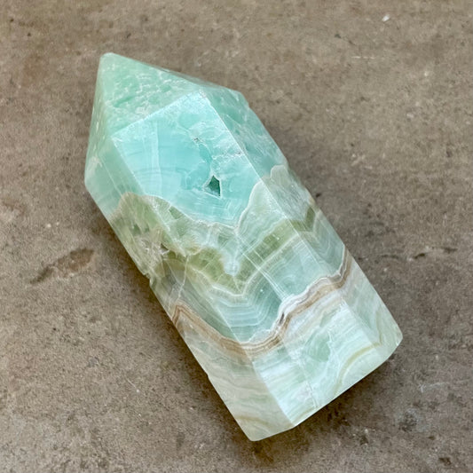 Caribbean Calcite Tower 7cm