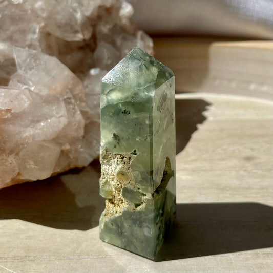 Prehnite tower 6CM