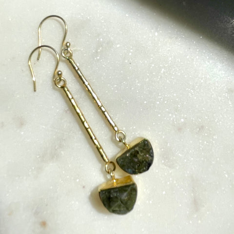Labradorite drop earring