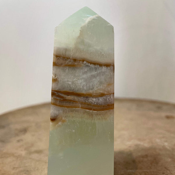 Caribbean calcite tower 9.5cm