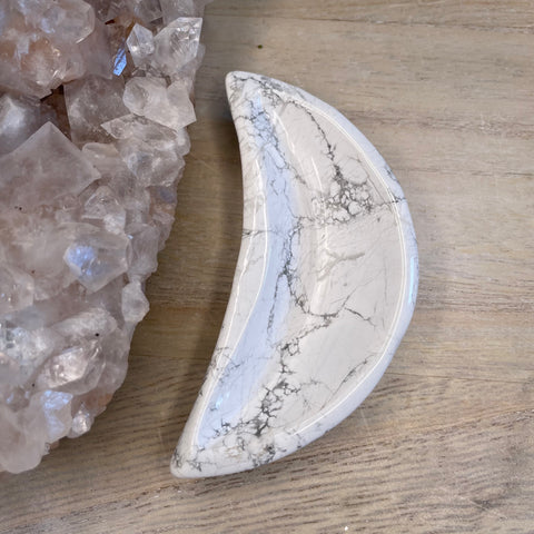Howlite Moon bowl